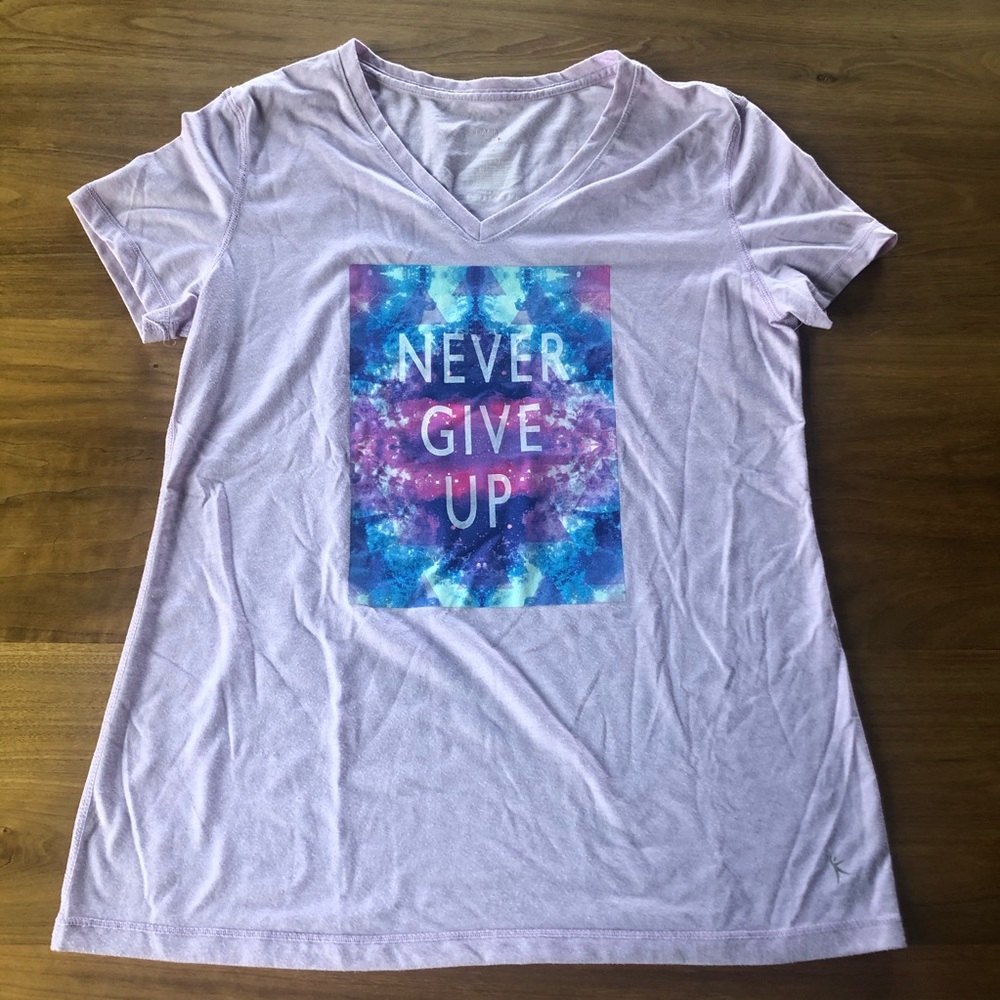 Danskin purple “Never Give Up” graphic t-shirt medium